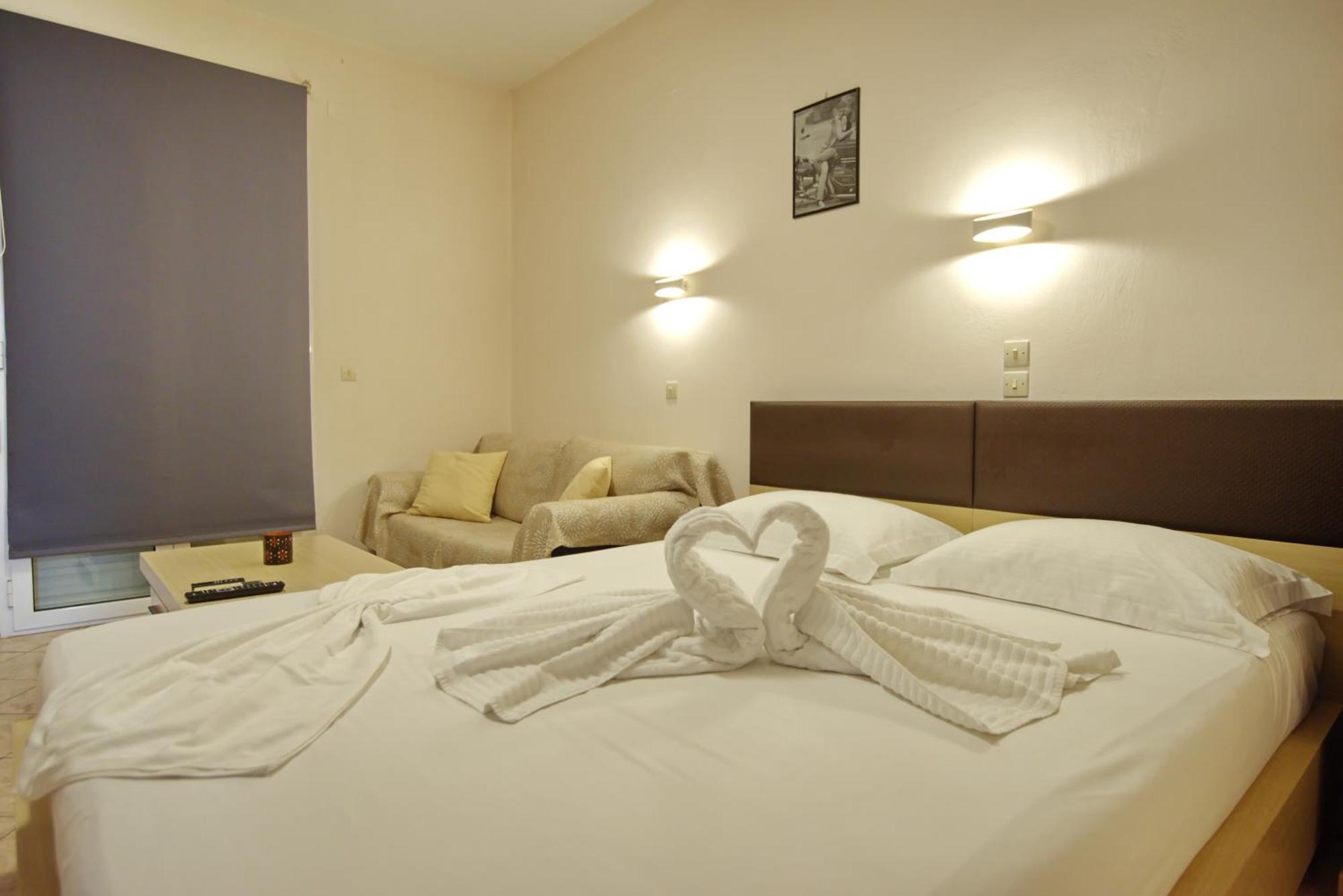Studios Nelli Alonissos Patitírion Dış mekan fotoğraf